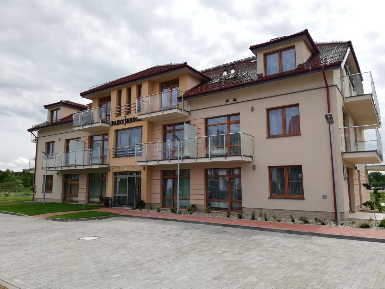 Faro Resort Mrzeżyno Buitenkant foto